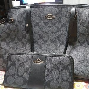 Coach Purse and matching wallet